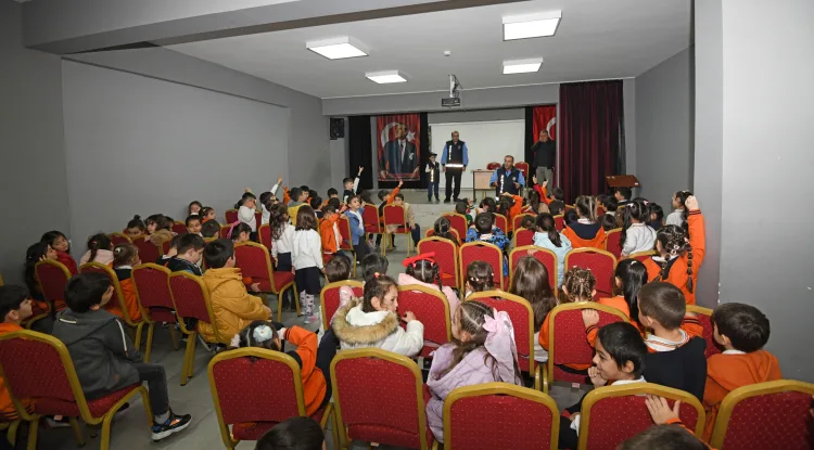 Miniklere Zabıtayı Tanıtan Eğlenceli Etkinlik