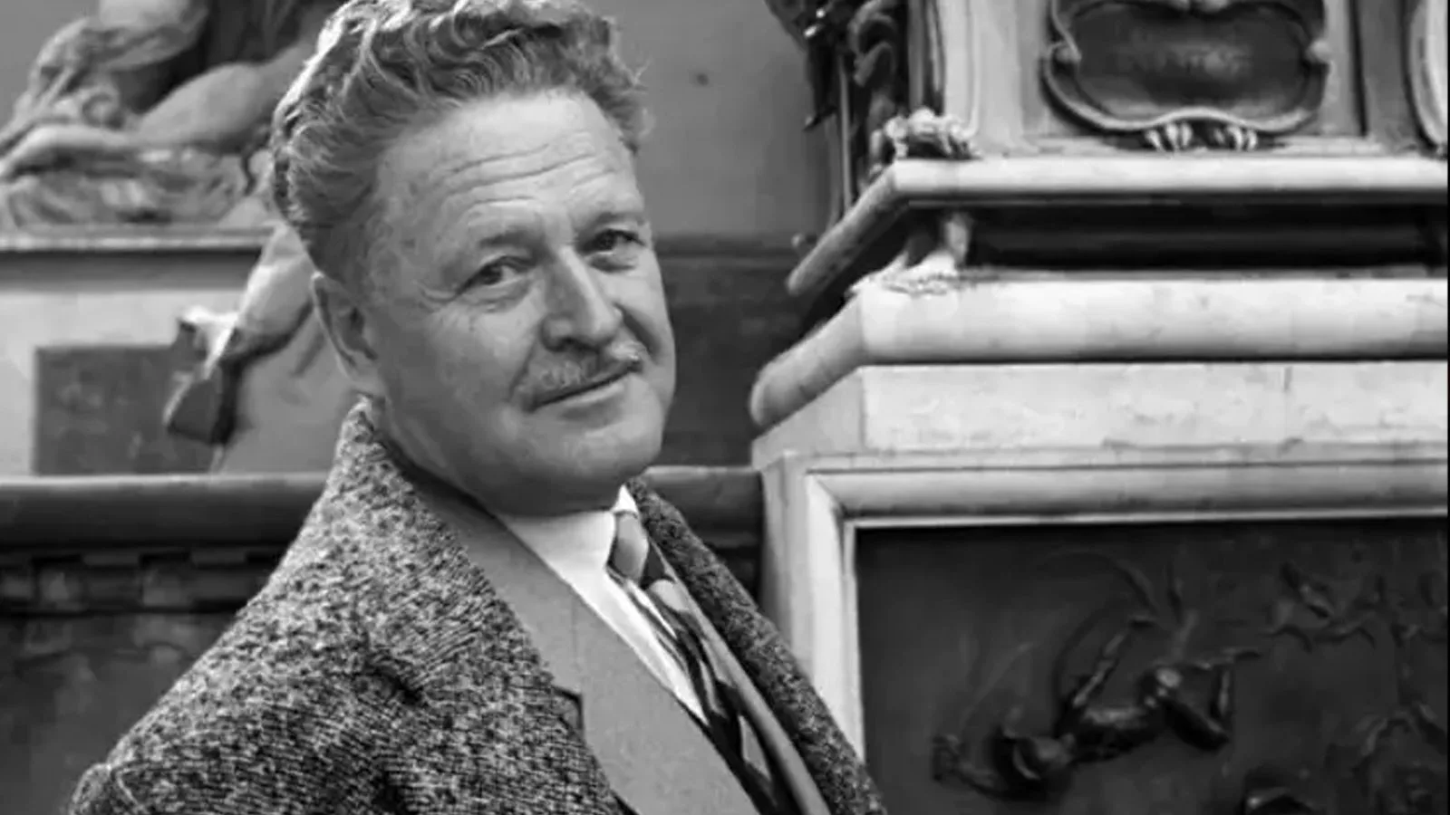 MİT’ten Nazım Hikmet’e Dair Gizli Belge Açığa Çıktı