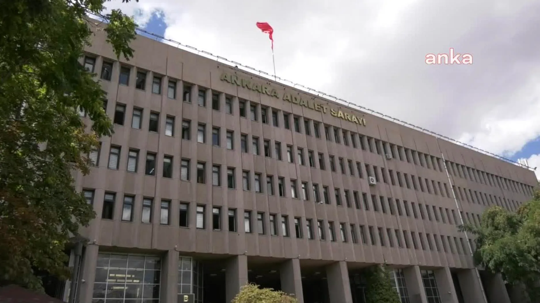 Modem Ücreti Dolandırıcılığına 41 Gözaltı!