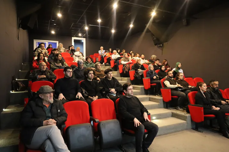 Modern Zamanlar Sakarya’da Sinemaseverlerle Buluştu