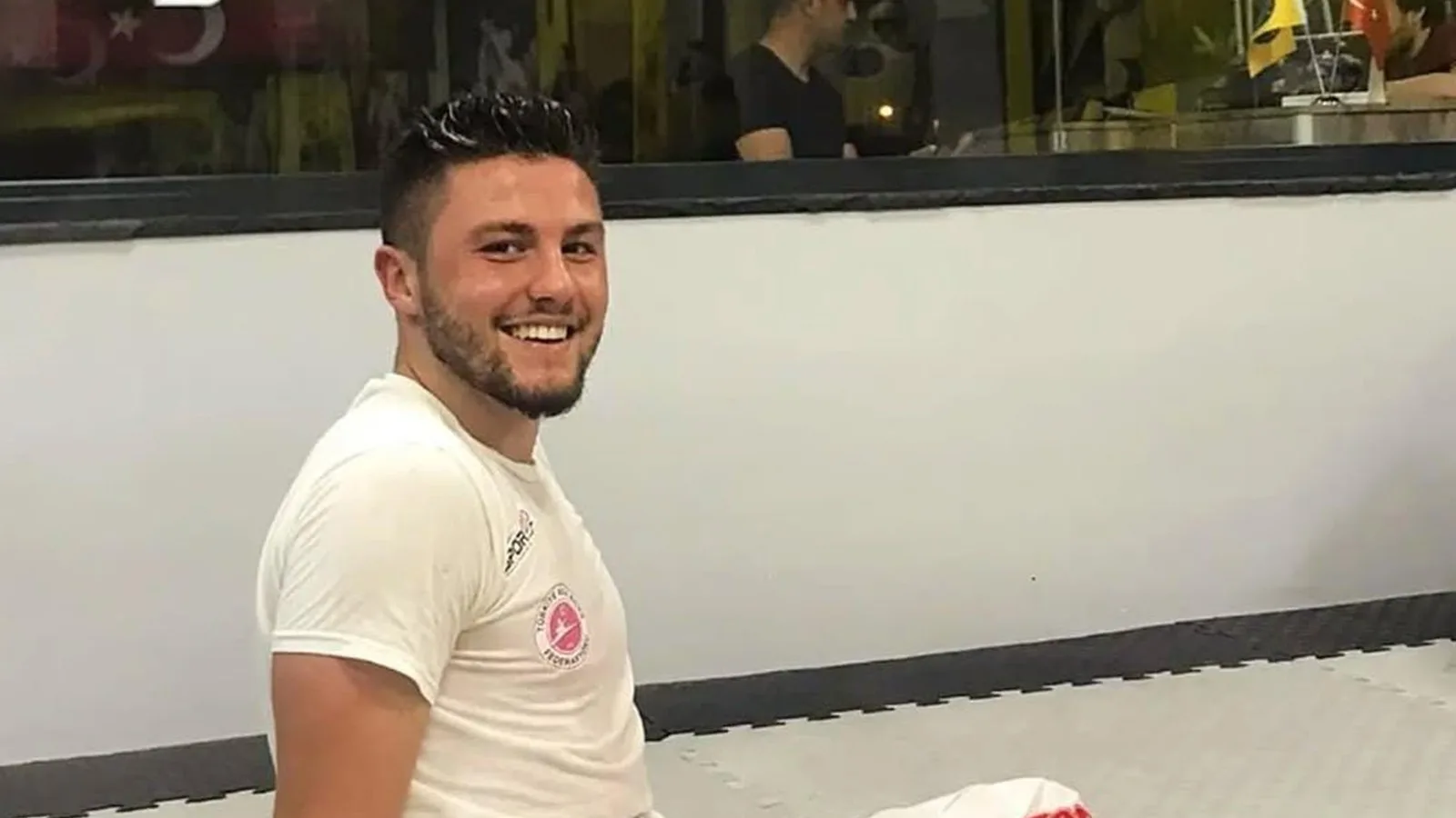 Motokurye Kaza Kurbanı: Kick Boks Antrenörü Hayatını Kaybetti