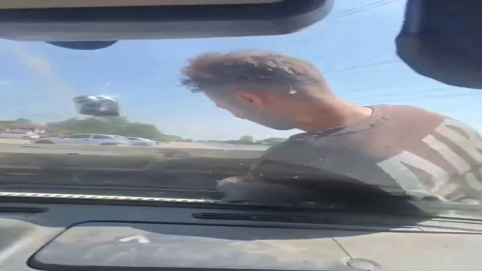 Motorun içine ustayı bindiren sürücü şokta!