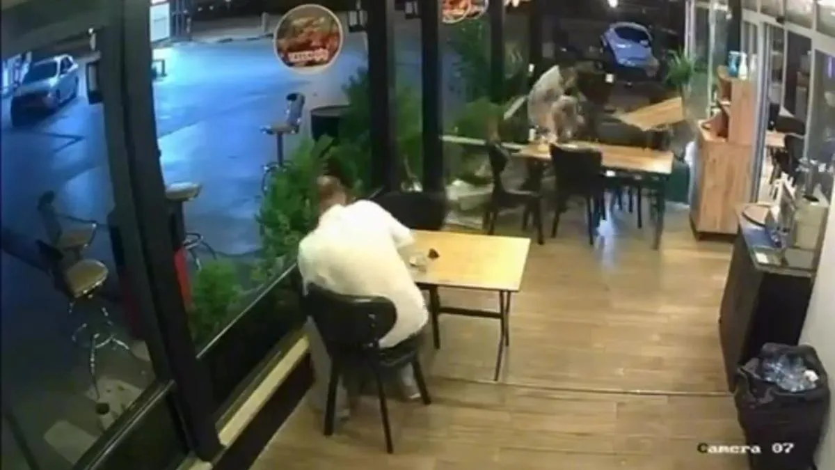 Motosiklet Kazası: Müşteri Yaralandı!