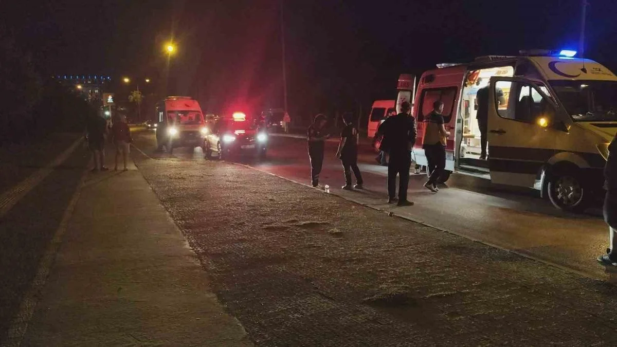 Motosiklet Kazasında Yolcu Yaralandı!