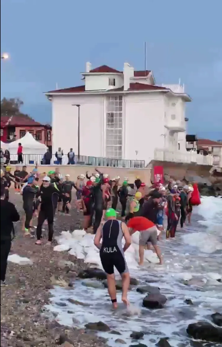 Mudanya’da Triatlon Coşkusu: Balkan Şampiyonası Başladı!