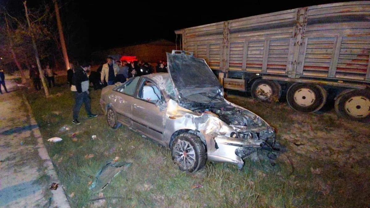 Mudurnu’da Feci Kaza: İki Araç Takla Attı!
