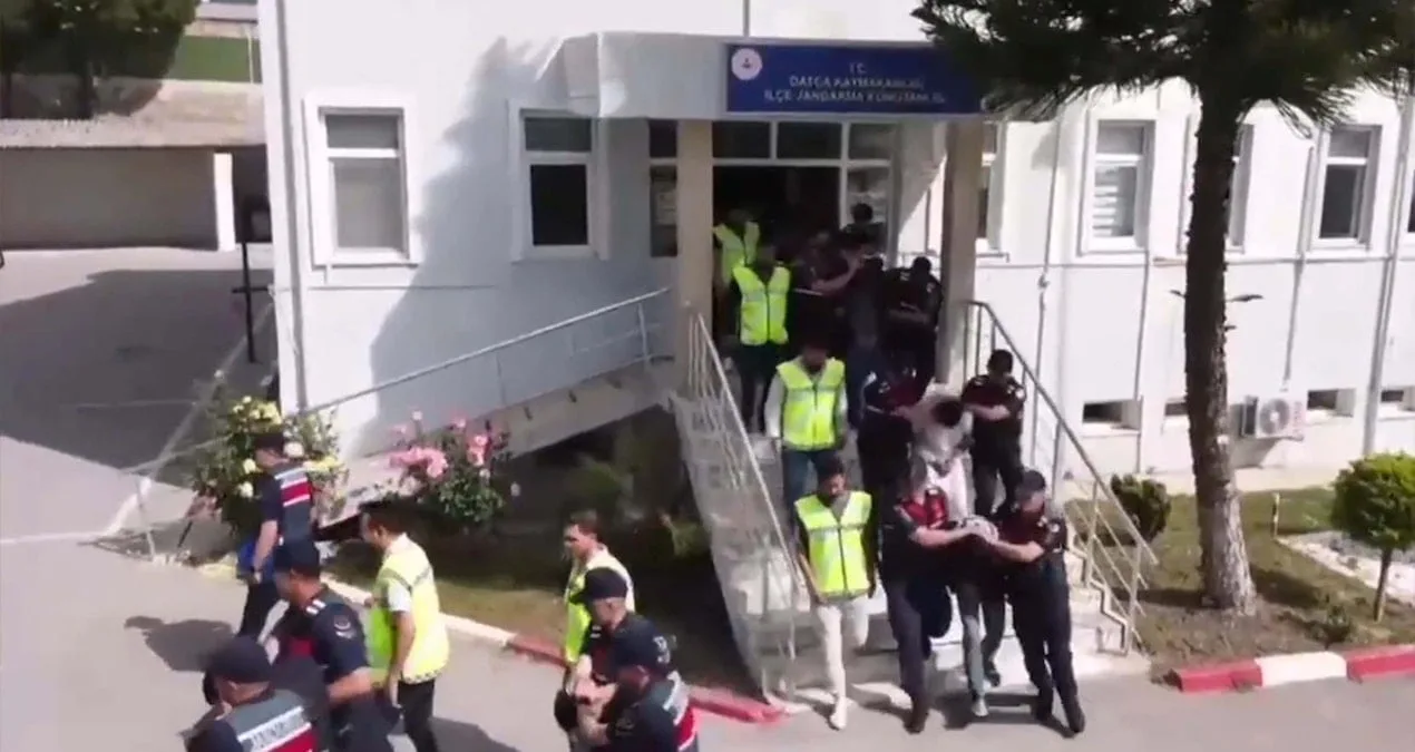 Muğla’da Dolandırıcılık Operasyonu: 12 Tutuklama!
