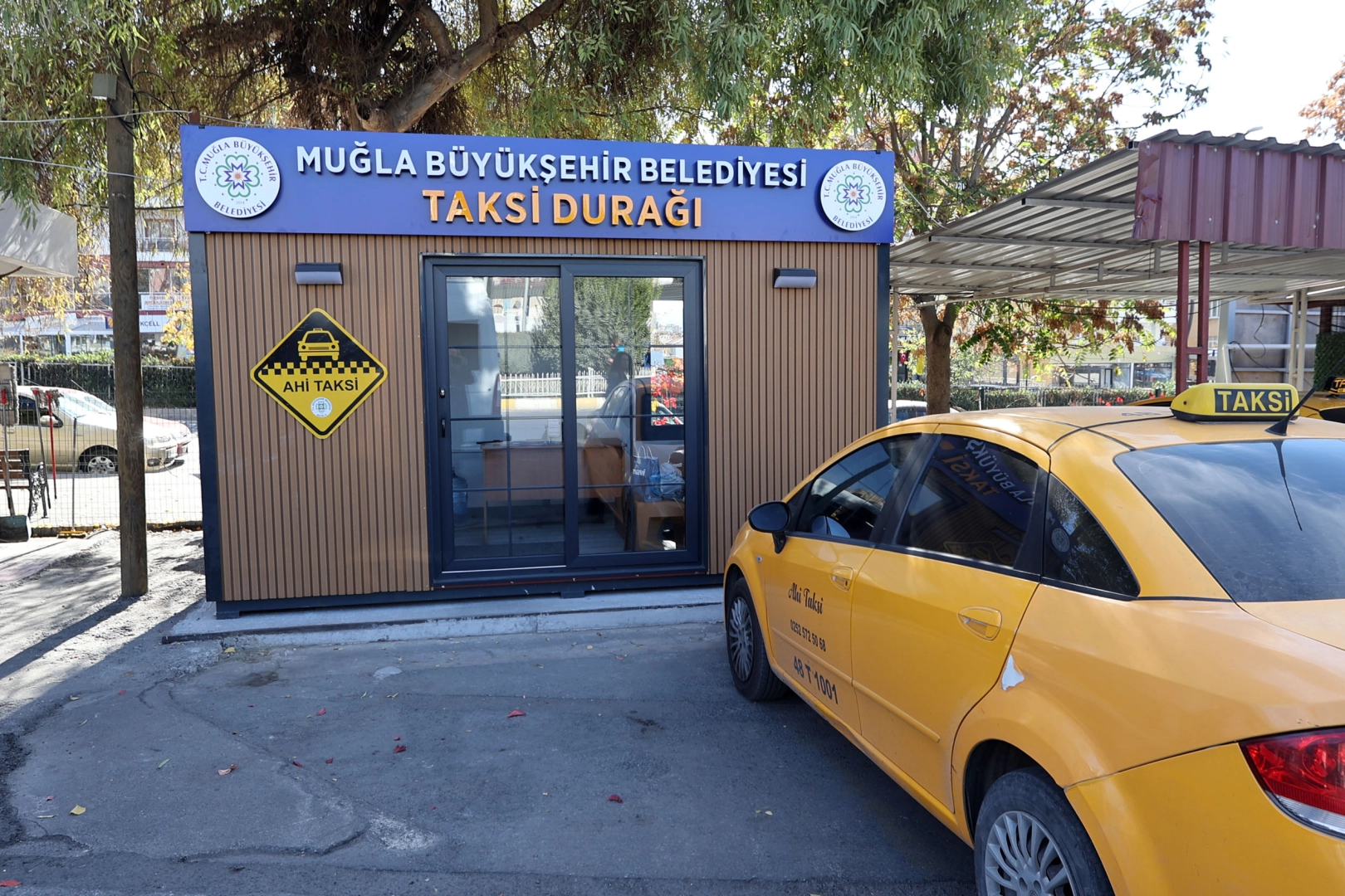 Muğla’da Modern Taksi Durakları Hizmete Girdi!