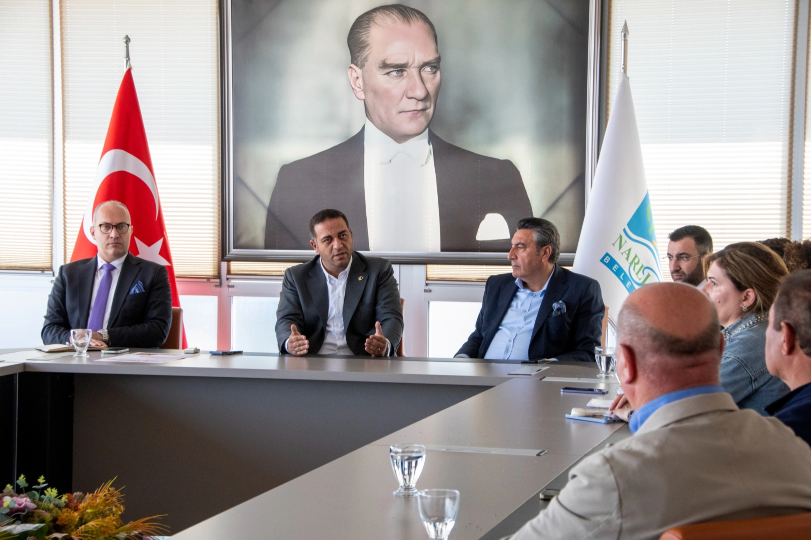 Muhtarlarla Ortak Akıl Toplantısı Narlıdere’de