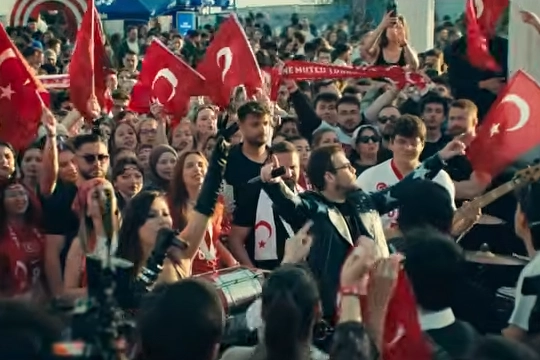 Murat Dalkılıç’tan A Milli Takım’a Özel Şarkı!