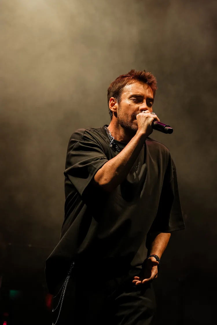 Murat Dalkılıç’tan Unutulmaz Salı Gecesi Performansı