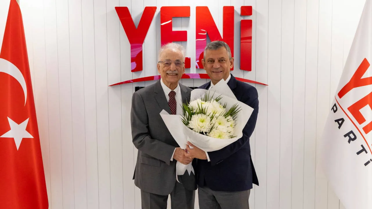 Murat Karayalçın, Özgür Özel’i Ziyaret Etti