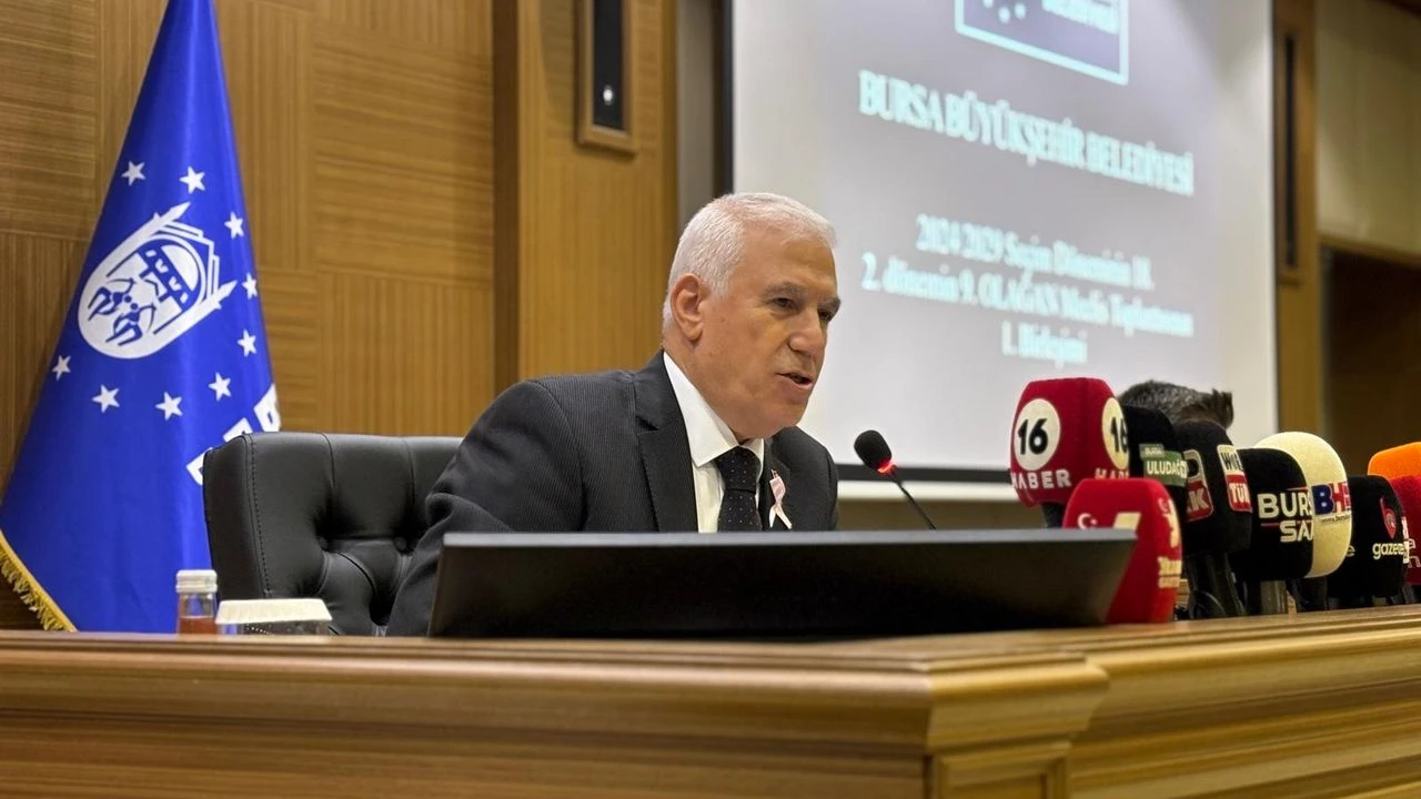 Mustafa Bozbey Bu Yükü Taşımak Zorunda Değil, CHP’de Kriz “Ya Erkan Ya Ben” Noktasında