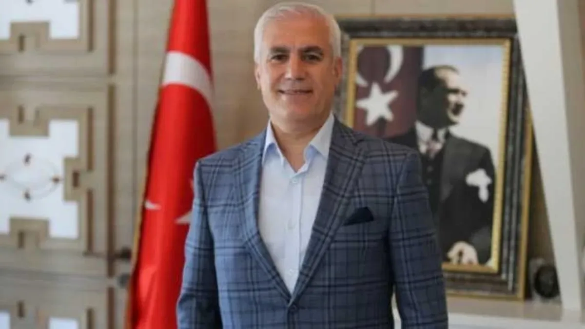 Mustafa Bozbey’den Paravan Şirketle Mülk Vurgunu!