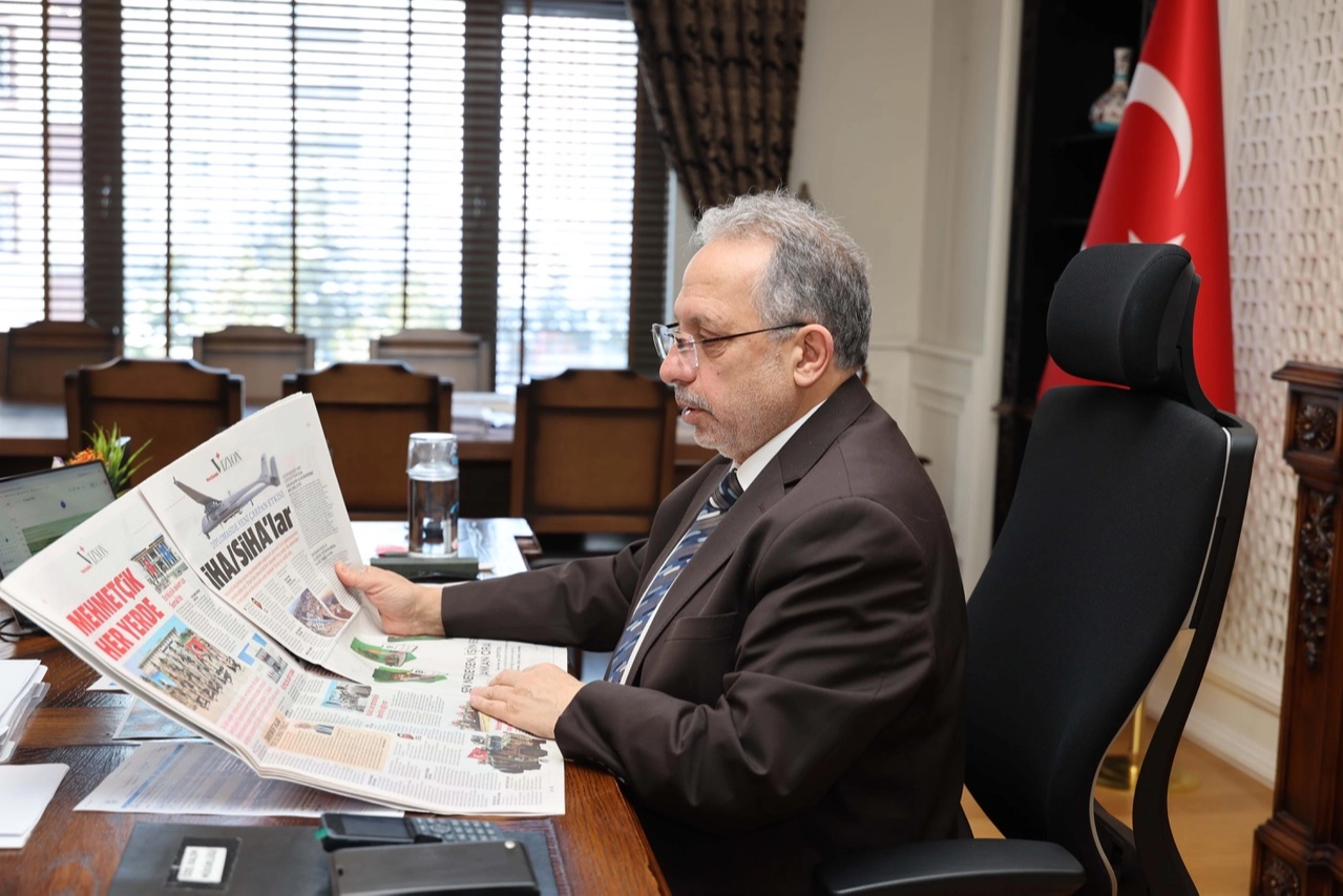 Mustafa Yalçın’dan Gazetecilere Anlamlı Mesaj