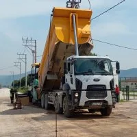 Mustafakemalpaşa'nın üstyapısı yenileniyor Mustafakemalpaşa'nın üstyapısı yenileniyor