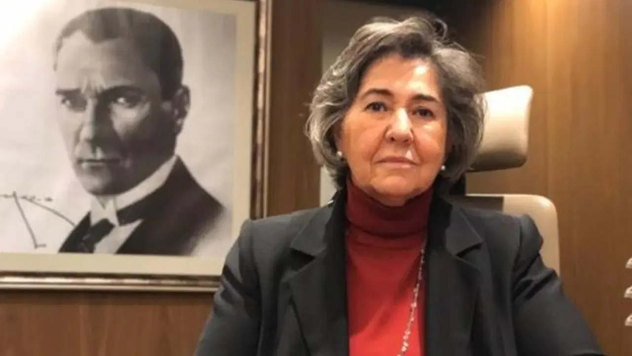 Nazan Moroğlu’ndan 19 Mayıs’a Özel Mesaj!