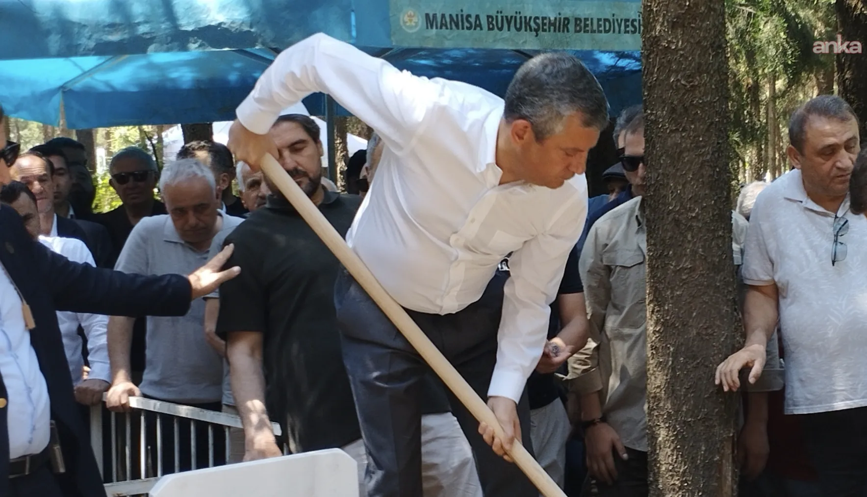 Necati Özel Son Yolculuğuna Uğurlandı