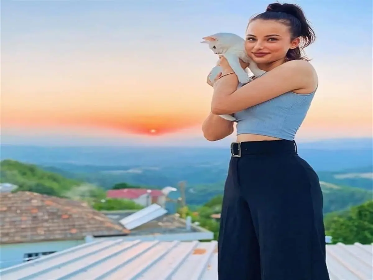 Erkek arkadaşını kalbinden bıçaklayarak öldürdü! Aile cezaya isyan etti 8