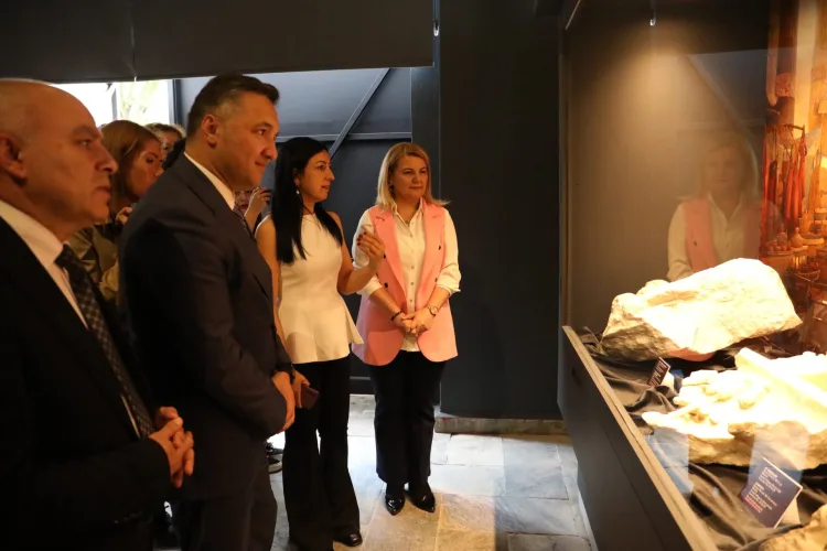 Nikomedia’nın Sessiz Tanıkları Sergisi Açıldı!