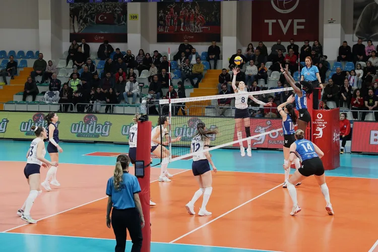 Nilüfer Belediyespor Eker, İlbank’ı 3-1 Yendi!