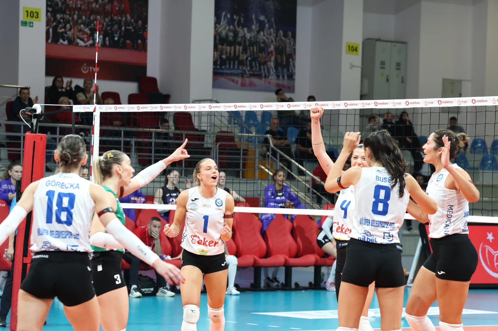 Nilüfer Belediyespor Eker sezonun ilk galibiyetini aldı