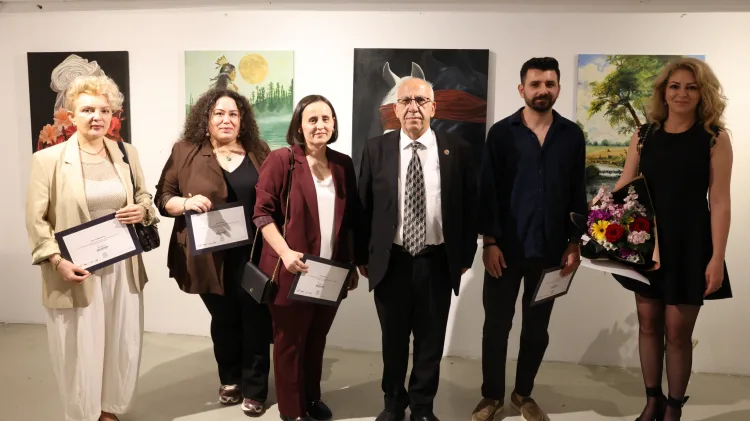 Nilüfer’de Sanat Atölyeleri Sergisi Açıldı!