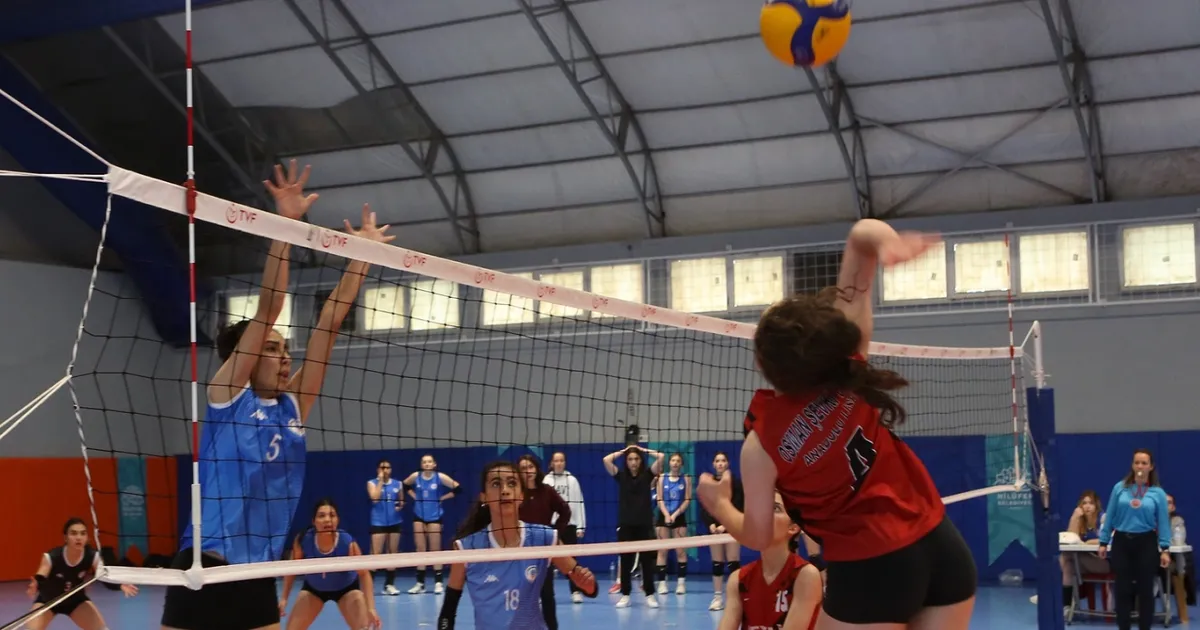 Nilüfer Spor Şenlikleri’nde Gençler Heyecan Dolu