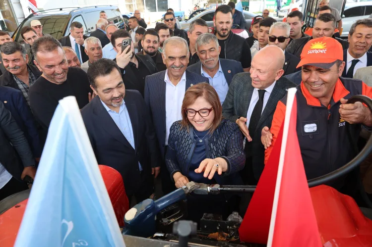 Nizip’te Çiftçiye Büyük Destek: Mazot ve Tohum!