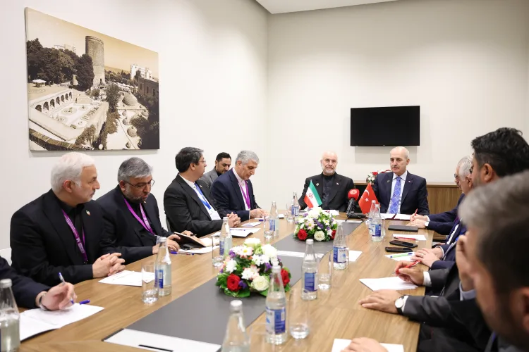 Numan Kurtulmuş, Bakü’de İran Lideriyle Görüştü