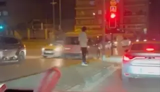 Bursa’da ters şeride giren hafif ticari araç trafiği tehlikeye attı