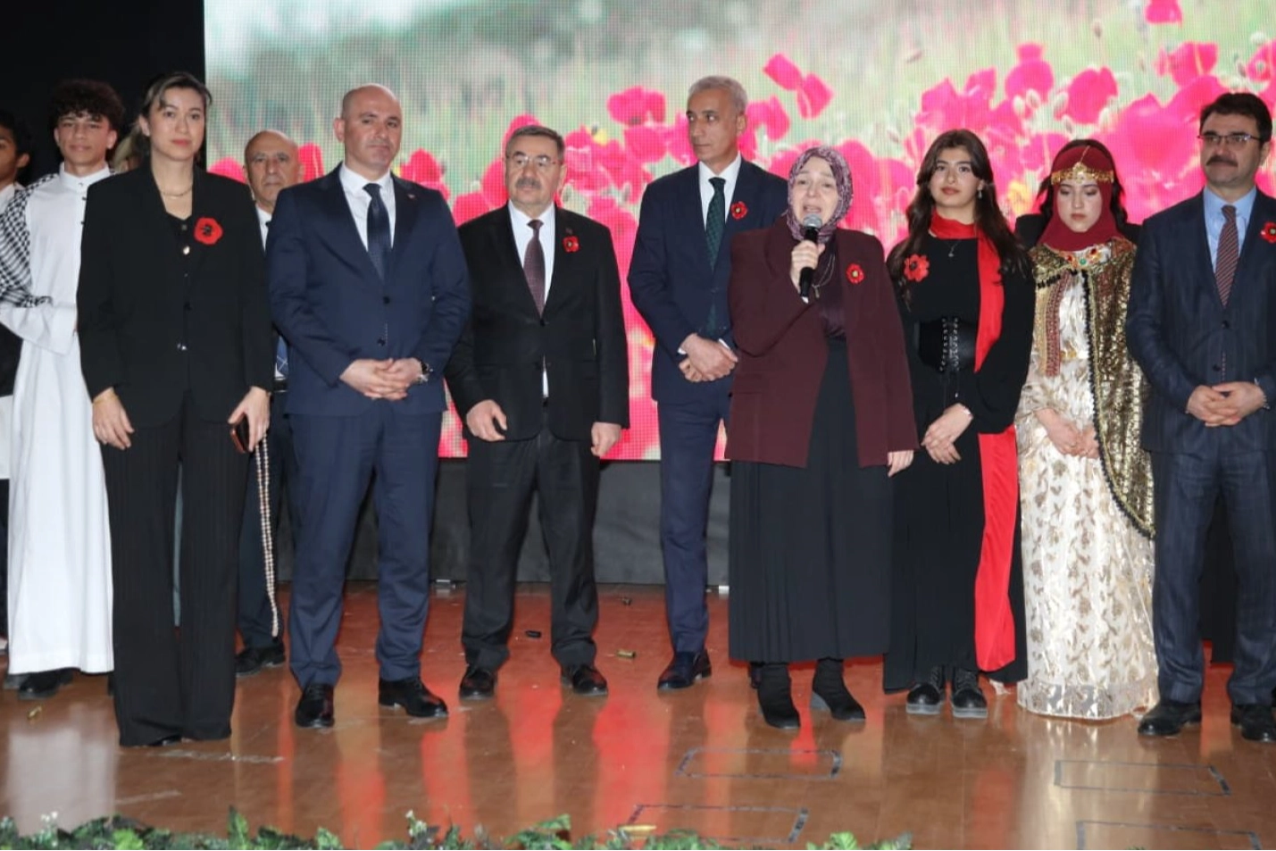 Öğrenciler Çanakkale Ruhunu Sahneye Taşıdı