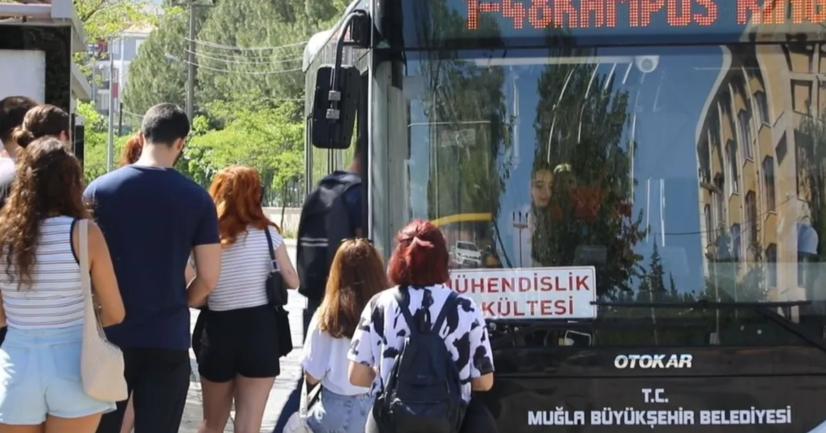 Öğrencilere Ulaşımda Dev İndirim: Sadece 1 Lira!