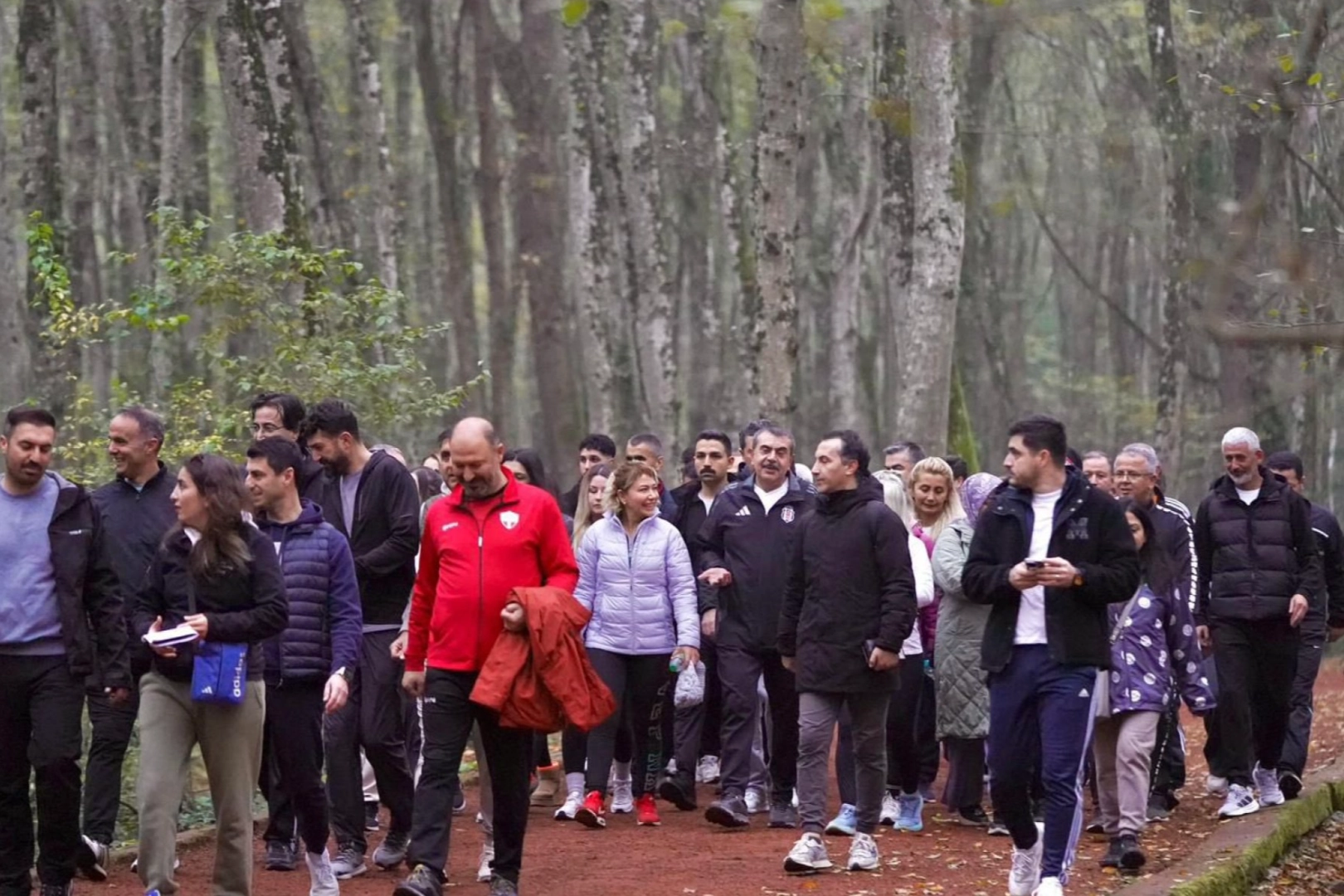 Öğretmenler Günü’nde Belgrad Ormanı’nda Yürüyüş