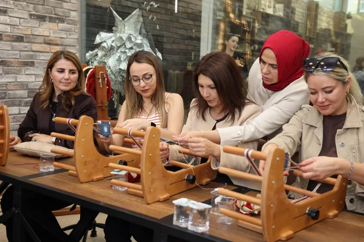 Öğretmenler Günü’nde Kadın Emeğiyle Anlamlı Kutlama
