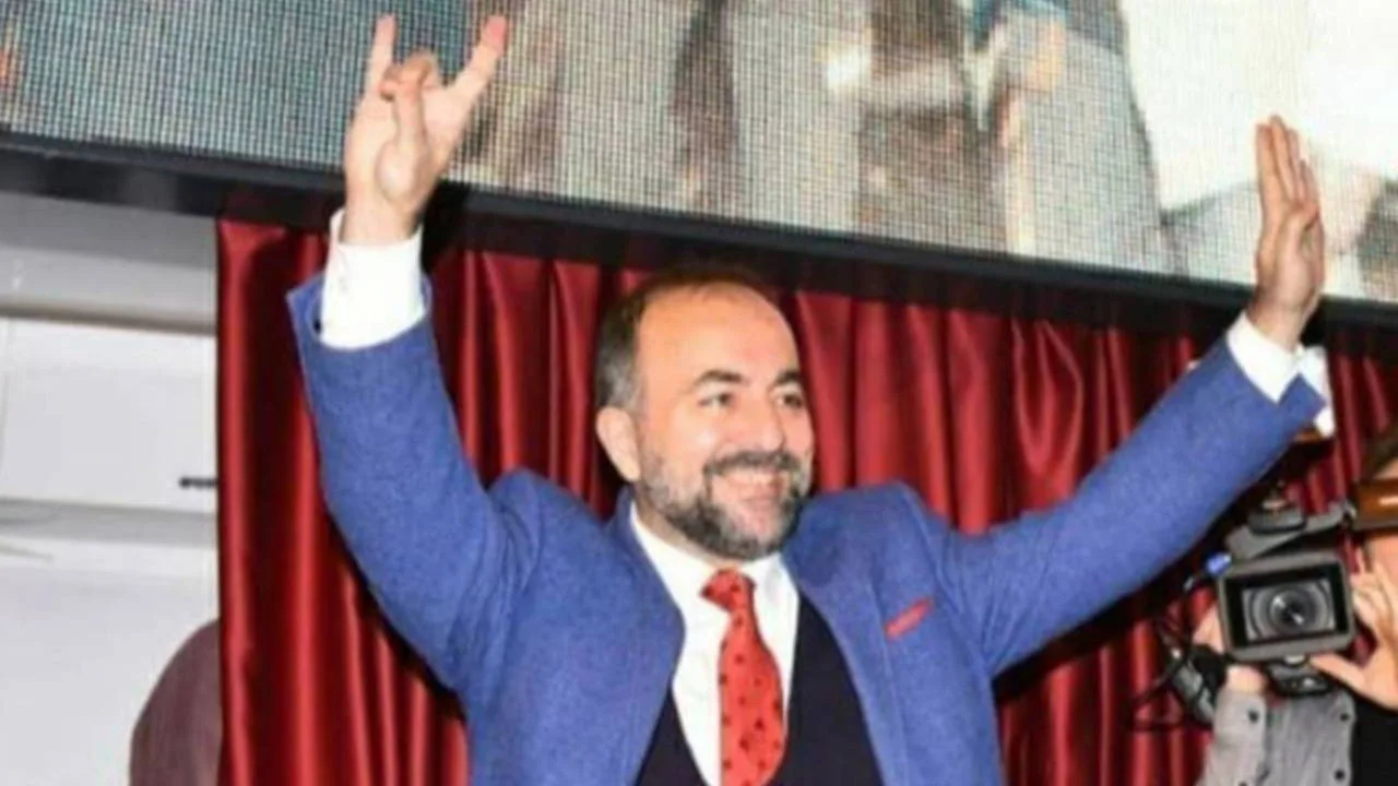 Öğretmenlere Hedef Gösteren Meclis Üyesine Tepki!