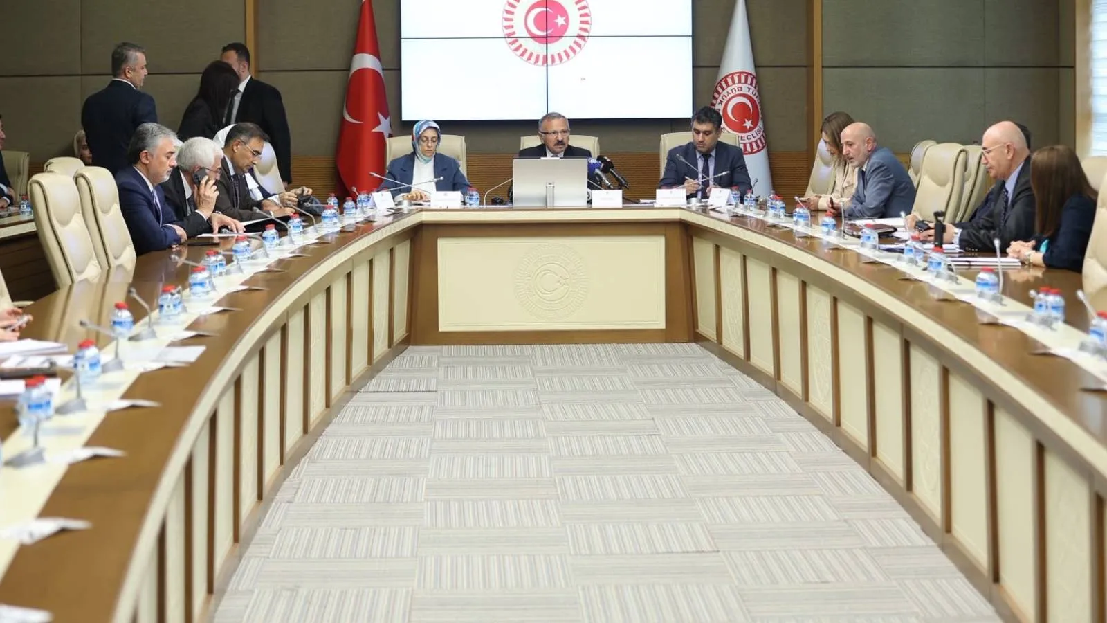 Okul Güvenliği İçin Yeni Politika Önerileri Masada