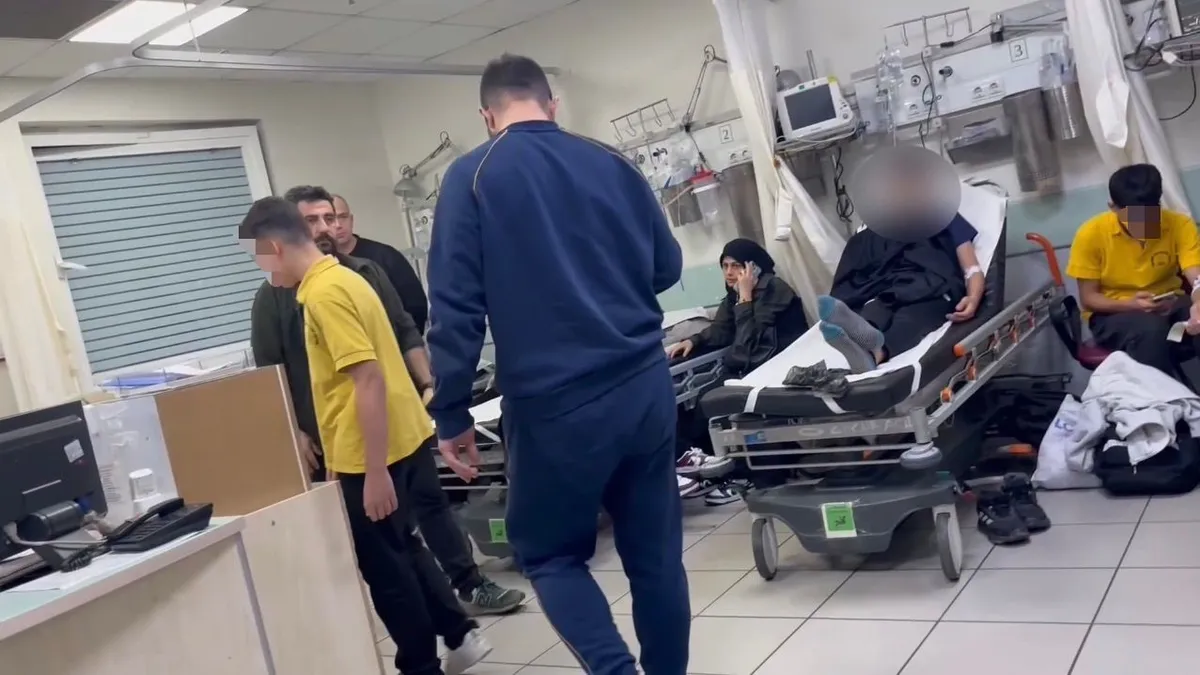 Okul Kantininde Profiterol Krizi: 8 Öğrenci Hastanede!