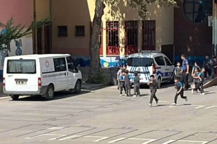 Okul Kantininde Zehirlenme: 5 Öğrenci Hastanede!