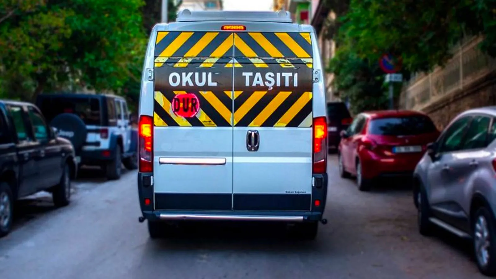 Okul Servis Ücretlerine Şok Zam: Veliler İsyanda!