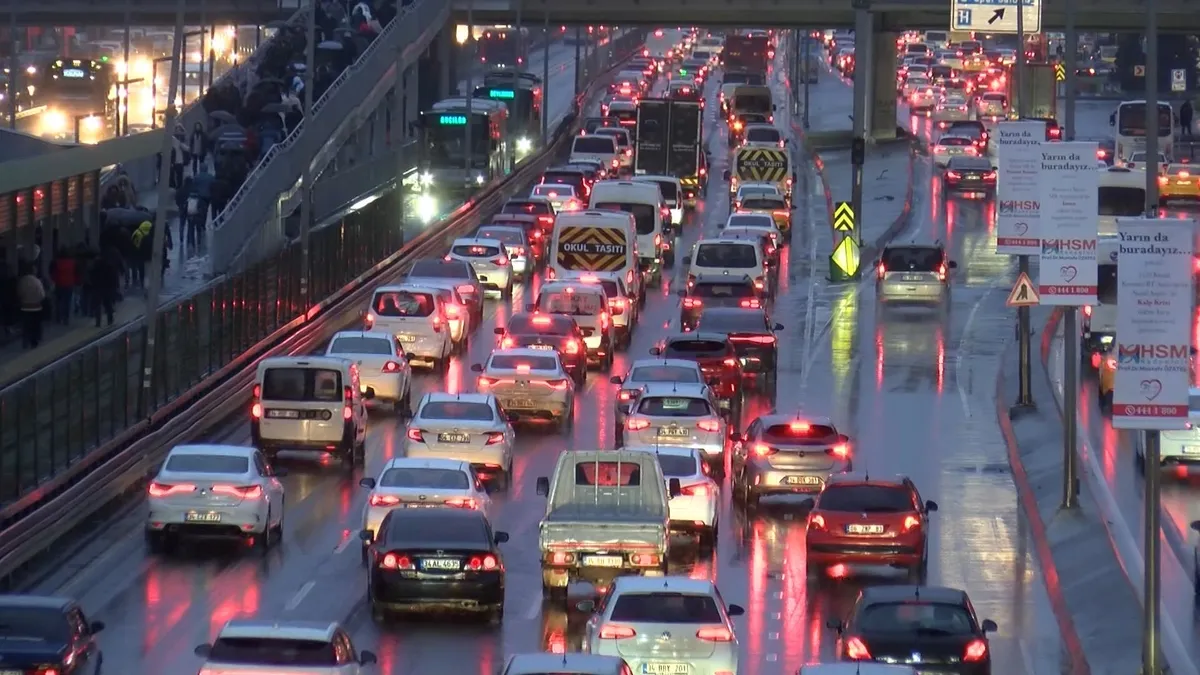 Okul Trafiği Dönüşü: Yoğunluk Yüzde 74’e Ulaştı!