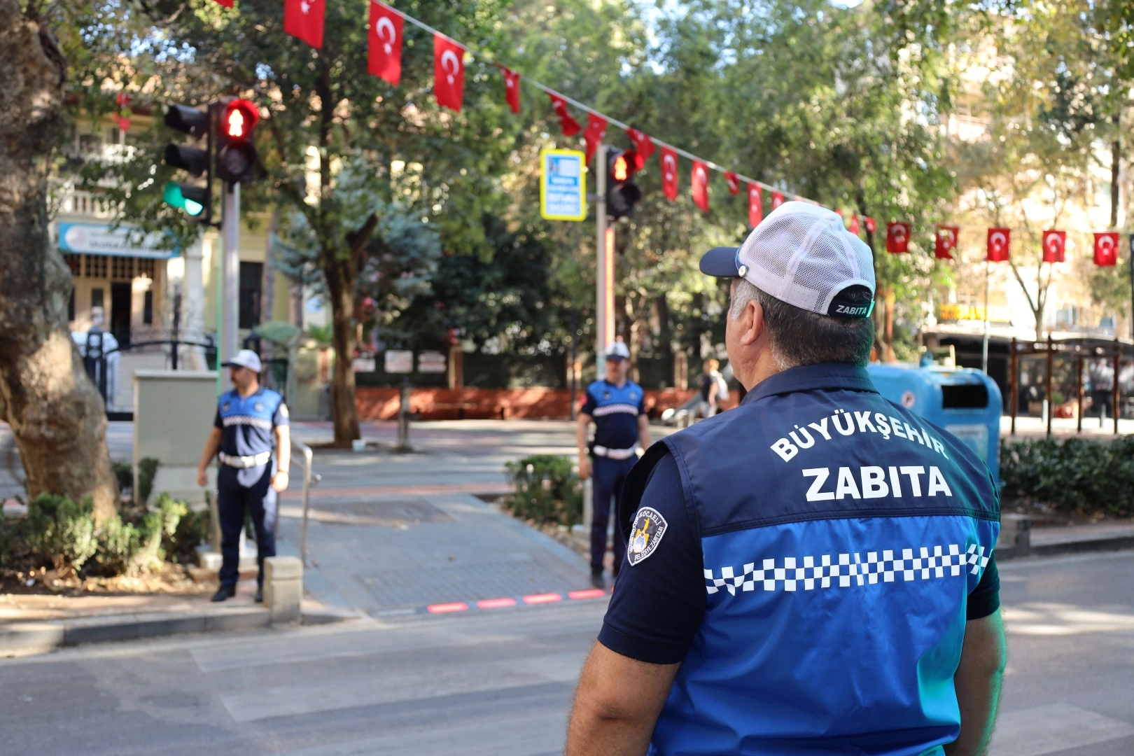 Okul Yolu Güvenliği İçin Zabıta Nöbette!