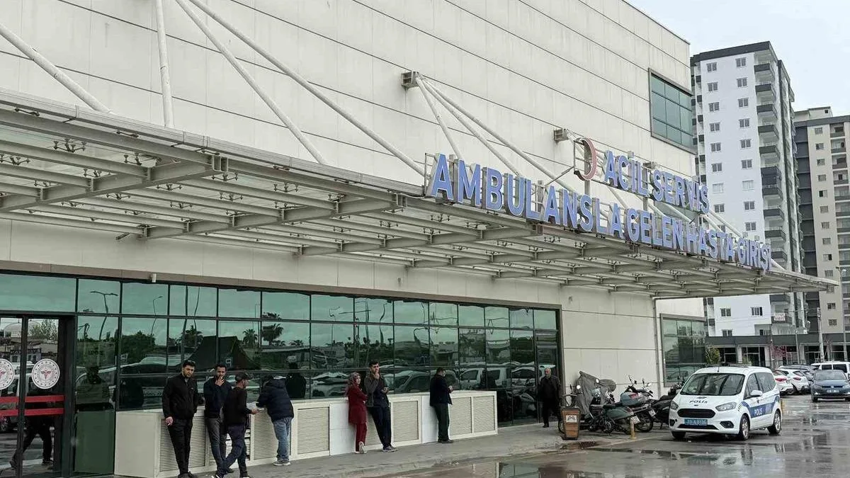 Okulda Salam Krizi: 4 Öğrenci Hastaneye Kaldırıldı