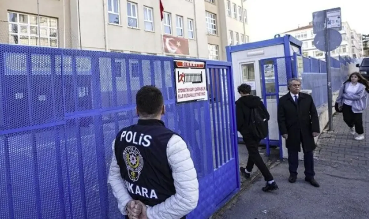 Okullarda yeni dönem! 30 bin yeni personele bu yetki verilecek 2
