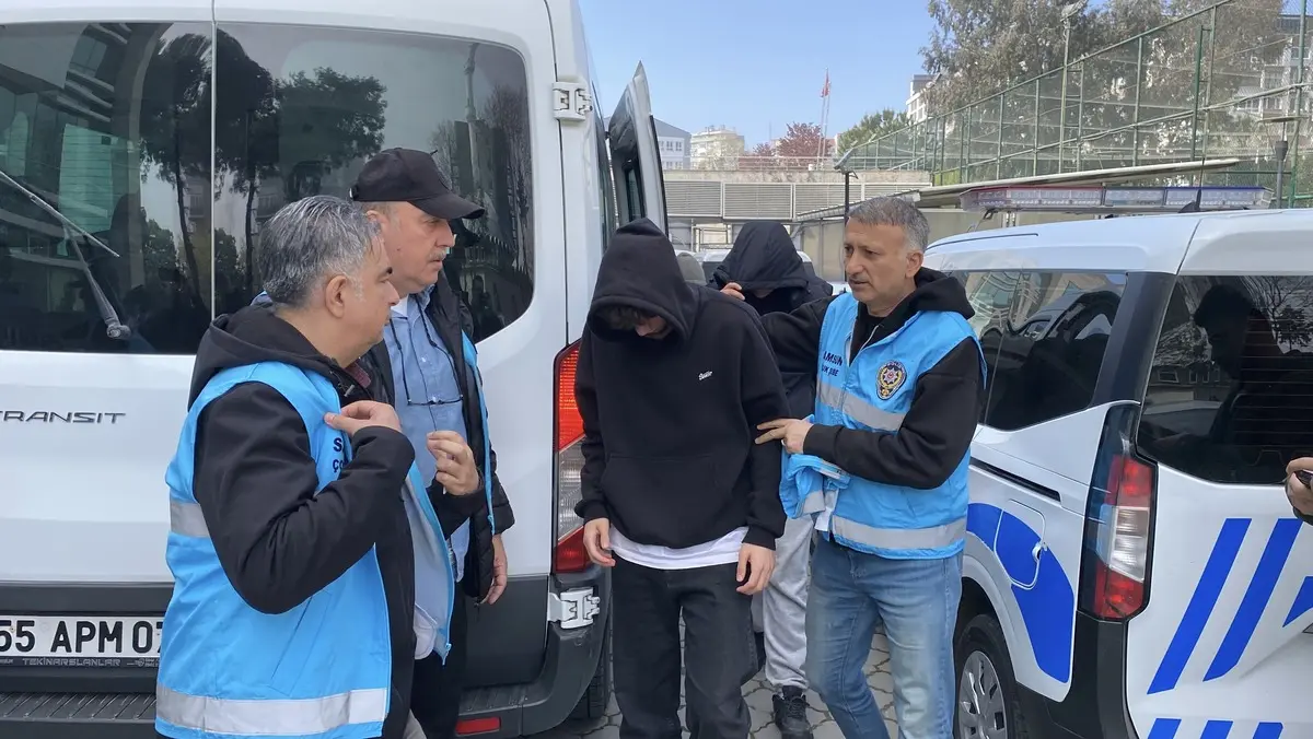 Okullara saldırı yapacağız mesajlarıyla 2 ili korkuttular! Çok sayıda çocuk yakalandı 4