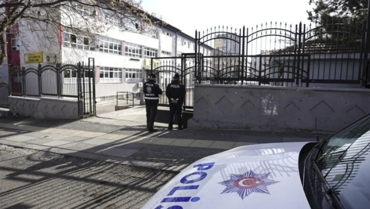 Okullarda yeni dönem! Güvenlik sil baştan değişiyor 4