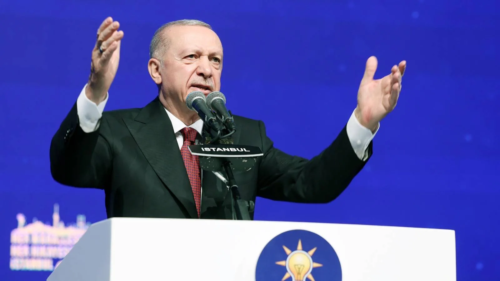 Ömer Çelik: Erdoğan’ın Adaylığı Hazine Değeri