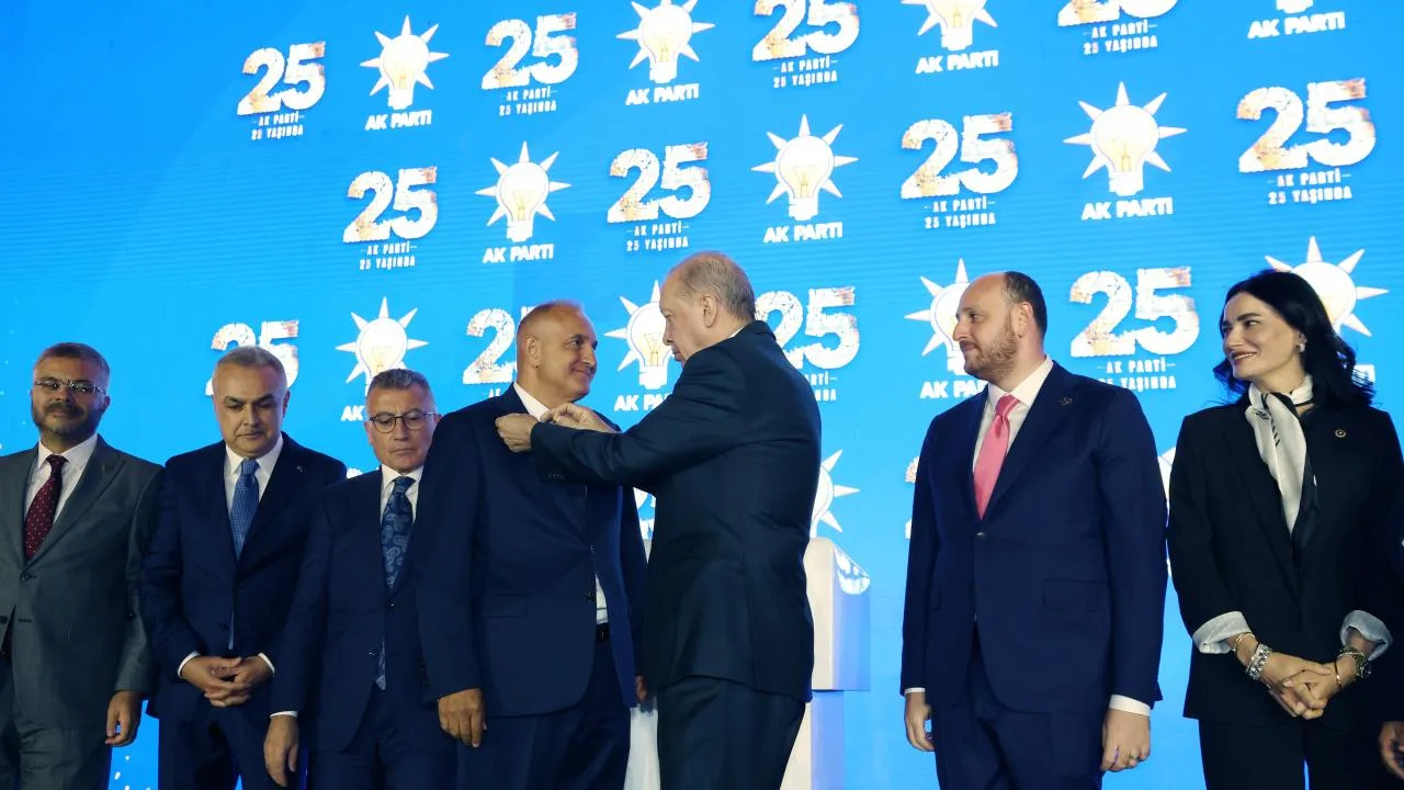 Ömer Karakaş İYİ Parti’den AK Parti’ye Geçti!