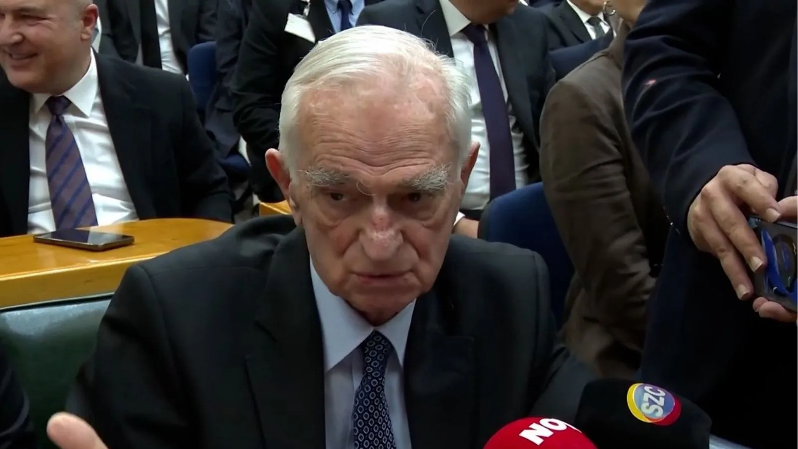 Önder Sav: CHP Kurultayı Yargıyla Yönetilemez!