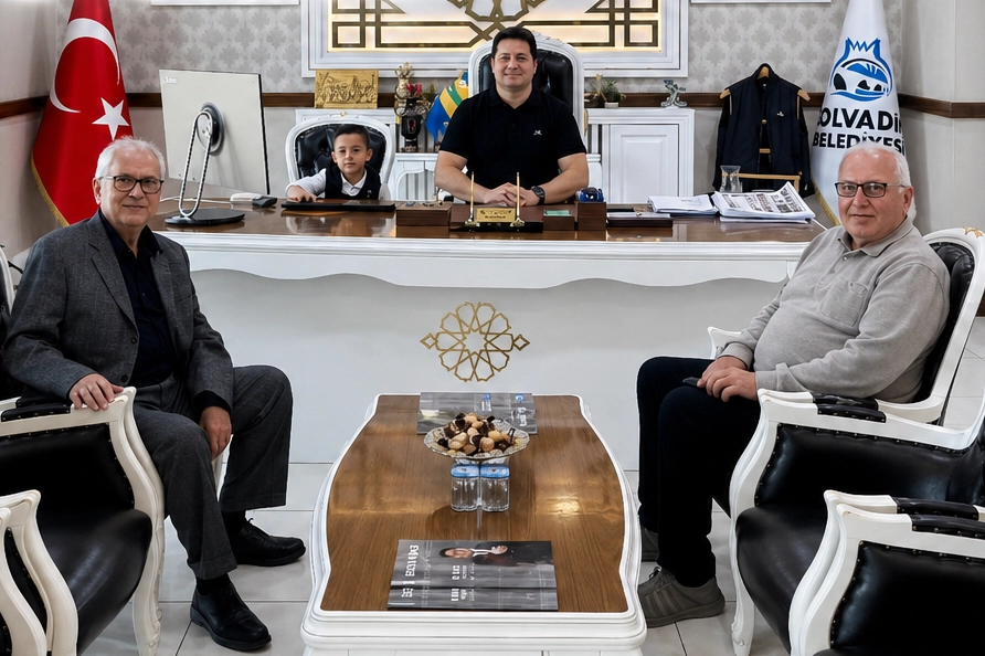 Op. Dr. Dombaycı Bolvadin’i Ziyaret Etti!